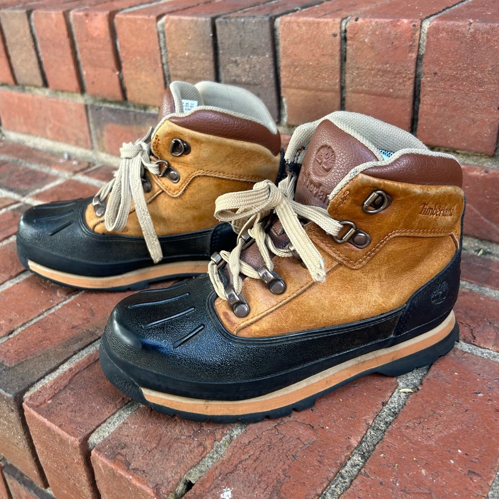 Timberland Euro Hiker Shell Toe Boots kids size 2